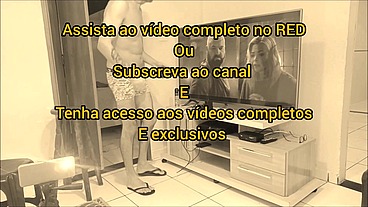 DESCANSOU NO MEU COLO BOTEI PRA CHUPAR