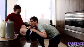 Hot hunks Michael Del Ray and Jackson Traynor fucking hard