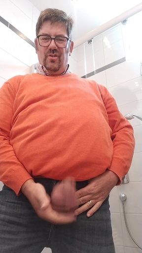 Jo Vandenbulcke has to piss