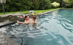 First Pool Fuck on Vacation!!