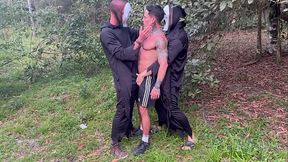 SAFADO NO PARQUE LIBERA CUZUNHO E GANHA LEITE DE DOIS FANTASMAS NO HALLOWEEN
