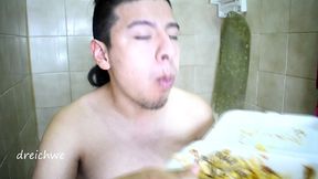 eating corn on the cob like a pig