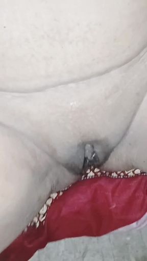 My Stepbrother Wants to lick my juice pussy Oral Sex Hindi   Clip 2