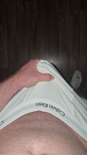 Heavy Load! German-russian Squirts Through the Fabric of the White Ck Boxers!