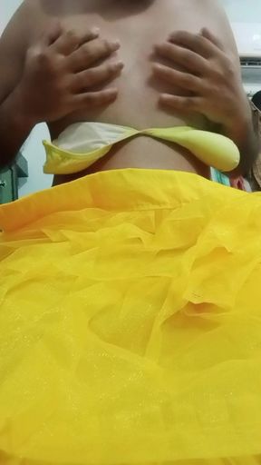 Indian Gay Crossdresser Gaurisissy xxx sex in yellow Lehenga