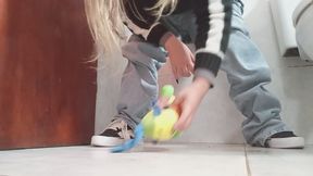 pussy-cleaning and urinating