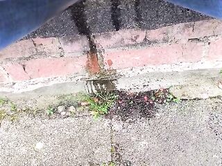 I pee in public place