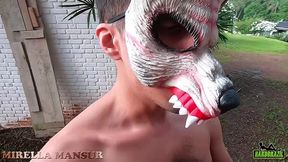 chapeuzinho vermelho encontra o lobo dotado no bosque - mirella mansur - big bambu