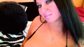 Damn hot all alone busty webcam nympho jammed dildo between melons