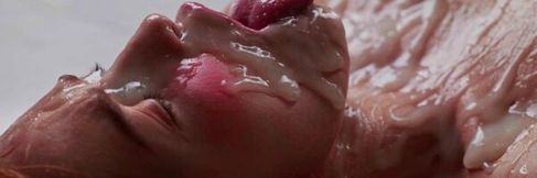 Jia Lissa Twins – A bad maid service