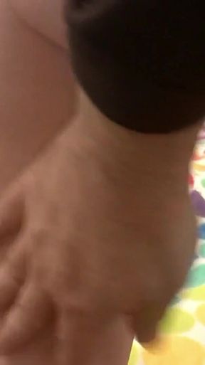 Amelia Rose Makes a Video While Giving an Amateur Blowjob
