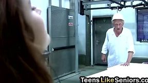 Hot cowgirl bucks old chef's meat in kitchen
