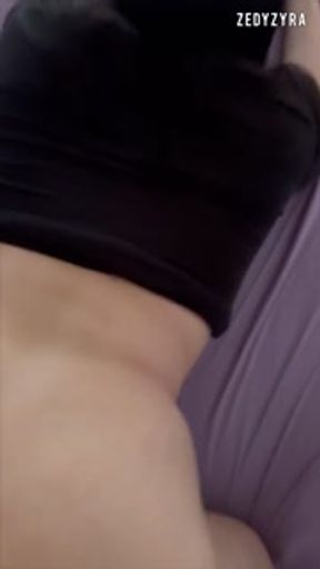 I fuck my stepsister quickly before our parents arrive 😬😈💦