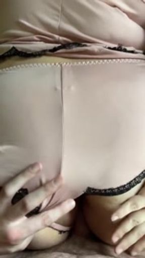 Nerdy BBW Moans for Creampie