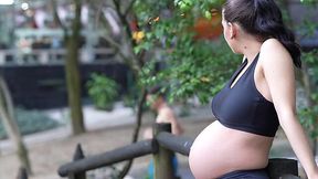 Pregnant brunette desperately wanted a threesome