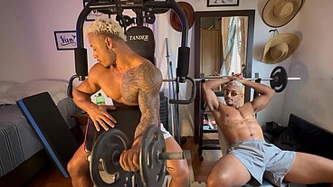 SEXO DURANTE O TREINO COM PERSONAL