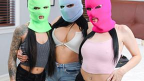 ”BFFS Roxy Rain”