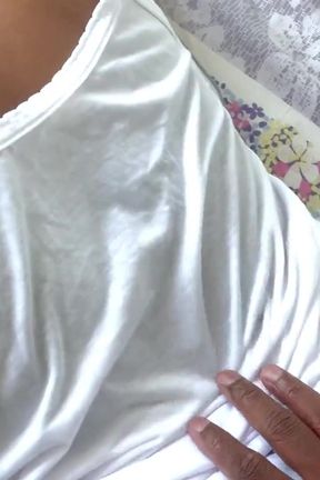 Sri Lankan College Girl Loves to Suck Big Bocks While Fucking