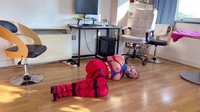 Trapped Heroine Supergirl in Bondage (4k + Bts)