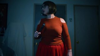 Vidéo parodique POV de la salope cosplayeuse au gros cul de BBW Velma se faisant baiser analement