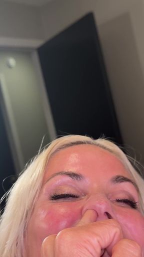 Lora Tatiana Nose Fetish