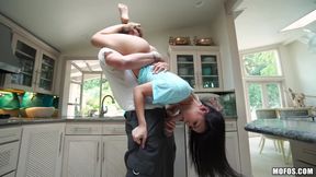 Stunning Cindy Starfall sucks and fucks in the kitchen