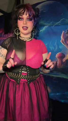 MILF with natural tits shows off her babe status
