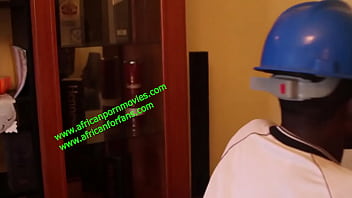 electrical encounter between the agent of the electricity company and Anita the neighbor who uses her pretty tight ass to bribe the technician not to run his current. Sexual corruption as a punishment to live exclusively on XVIDEOS.