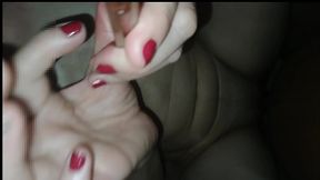 Sexo Gostoso com a Casada Catarinense e o Corno Liga na Hora Atrapalhando a Filmagem que a Esposa Estava Fazendo para Ele