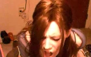 Amateur tranny toys insertions
