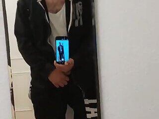 DirTyJunkBro play with socks and pisses the nice and wet.