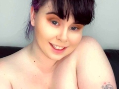 BBW with big boobs on webcam 3 gives ca