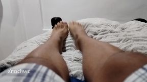 foot fetish in my bed  you are a foot morbid person