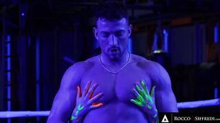 sexy Martina Smeraldi Gets Her Tight Asshole Plumbed Into A Fluorescent Sex Vibe