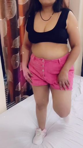 Model at New Delhi Camera Shooting