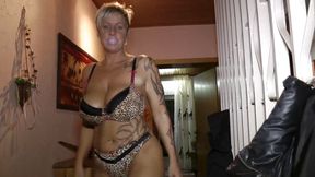 Huge titted milf gets doggystyled and jizzed