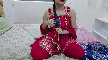 Sasur and bahu Tharke sasur ne malish ke bahane mein bahu ko choda gandi baat karake The lusty father-in-law fuck