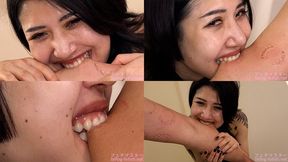 Mona - Biting by Japanese cute girl part2 bite-254-2 - 1080p