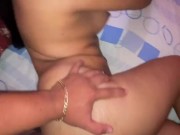 Vecino de la casa de mis padres me hace mi primer anal, me dolió hasta el alma