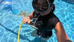 Carissa in the vintage wetsuit and scuba with purple Leohex pop