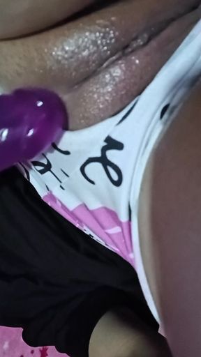 She wants to go out to see the movie with her boyfriend, but her stepbrother wants to take her virginity first.