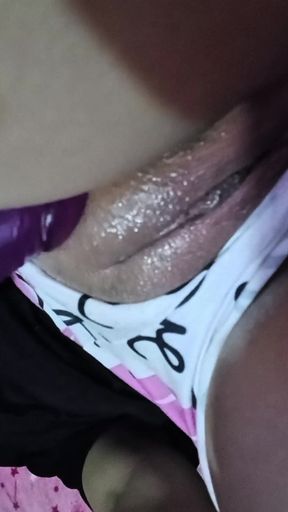 She wants to go out to see the movie with her boyfriend, but her stepbrother wants to take her virginity first.