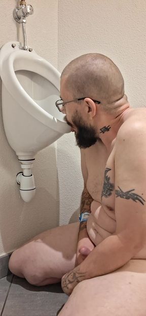 Public urinal licking squirt in