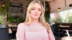 ”Jade, 20 year old babe from Versailles!”