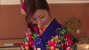 Seductive Kimono-Clad MILF Ayumi Shinoda Pleasures with Passionate BJ &amp; More