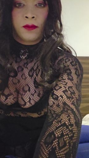 Adaa Mastrubating and Playing with Pussy