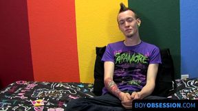 Punk rock twink Chris Jett's intense masturbation and cum shot