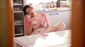 (cs N Mr) A Beautiful Wife Who Runs A Vacation Rental Is Provoked By A Guest Who Is Frustrated And Has Ntr Sex With Her