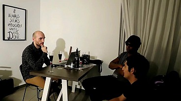 ASI SE COJE A LA MEJOR PUTA DEL MUNDO ,CON UNA BUENA VERGA NEGRA, INTERRACIAL DE LUJO