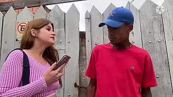 Samantha Munhoz se perdeu na favela e tomou surra de piroca - Parte 1 - Gratis #